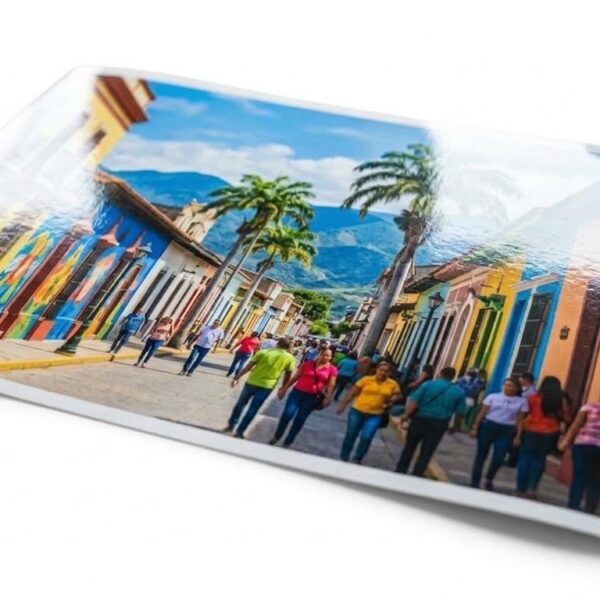 IMPRESION A COLOR FOTOGRAFICO GLOSSY MEDIO PLIEGO 13"X19"
